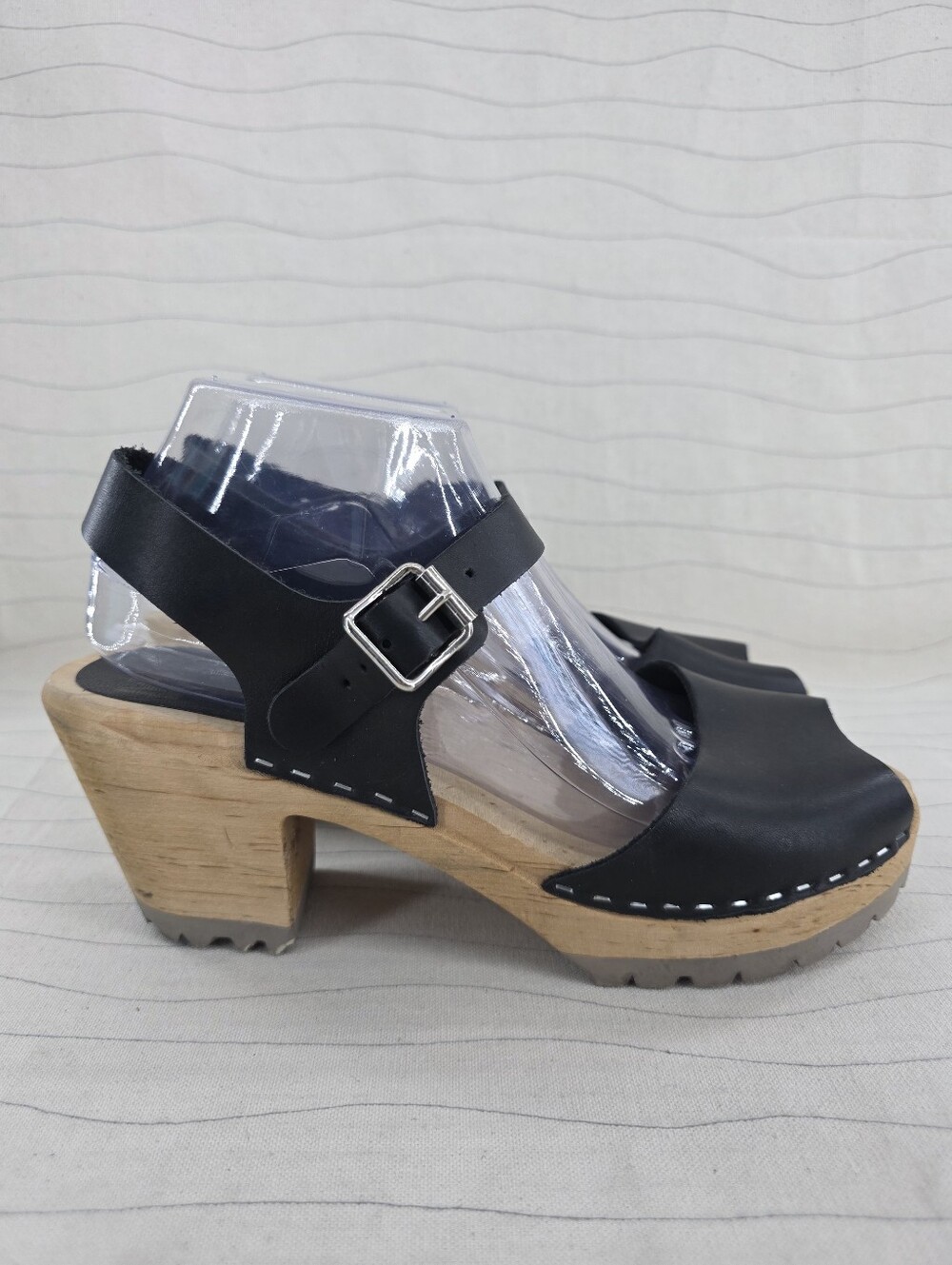 MIA Womens Greta Peeptoe Clog Platform Block Heel Wood Sweden Sandals Size 40 EU
